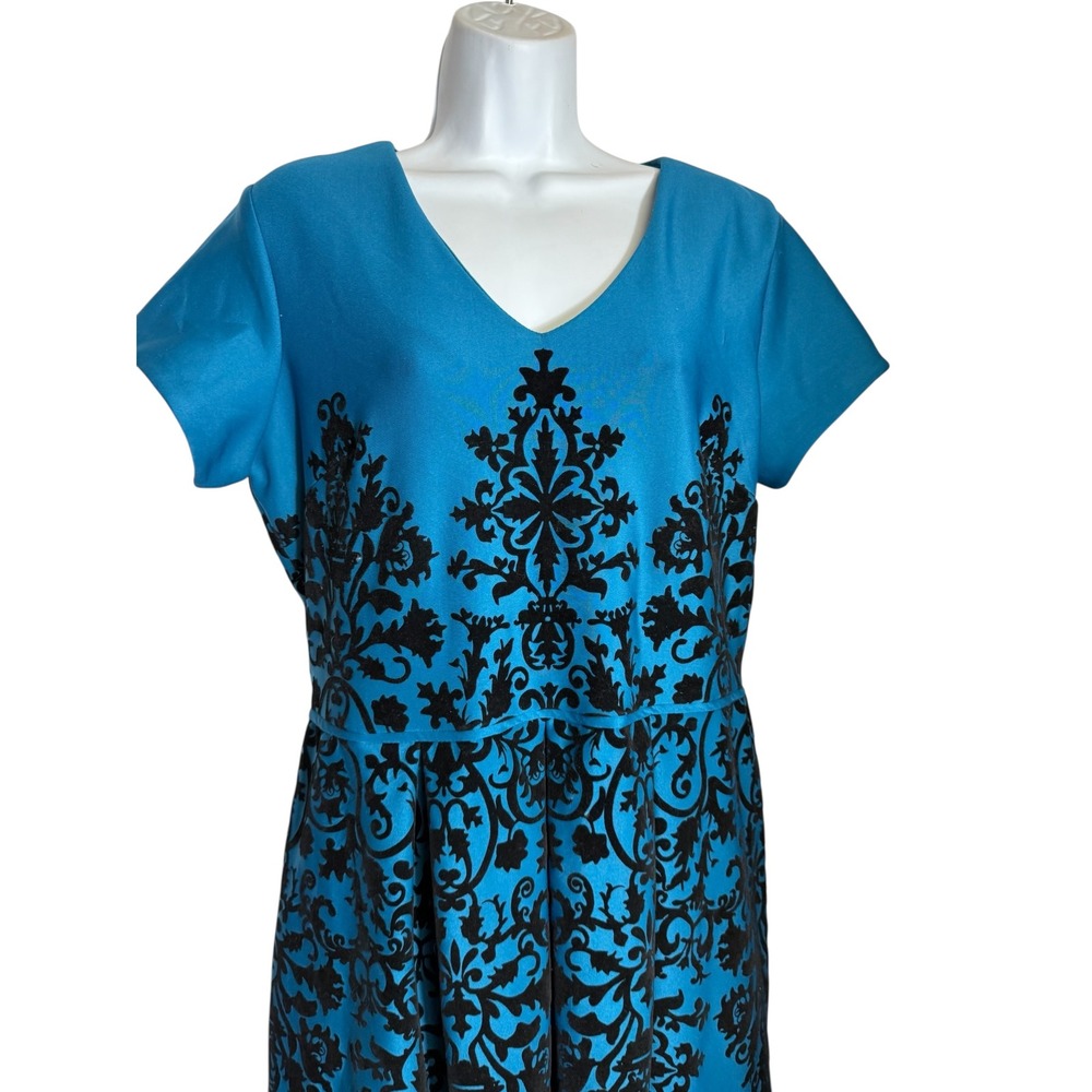 CB Established 1962 Dress Size 14 Blue Black Print V Neck Career Dress 🩵🖤🩵 - Picture 2 of 8